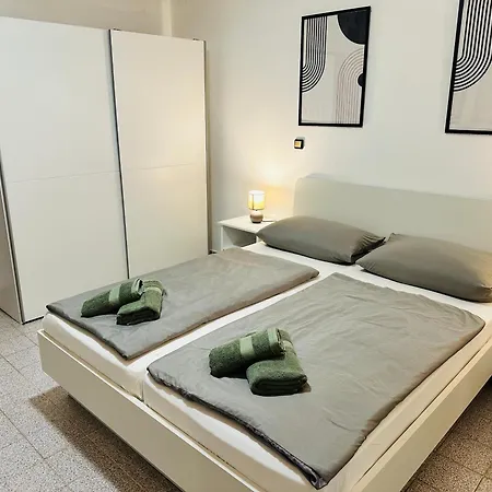 Schwarz In Iii Apartment Petrcane