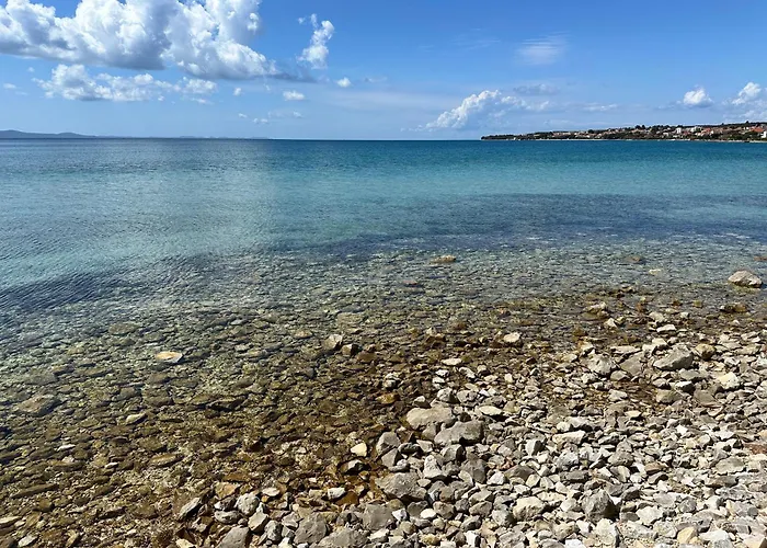 Near - Quiet & - Unit 3 Петрчане